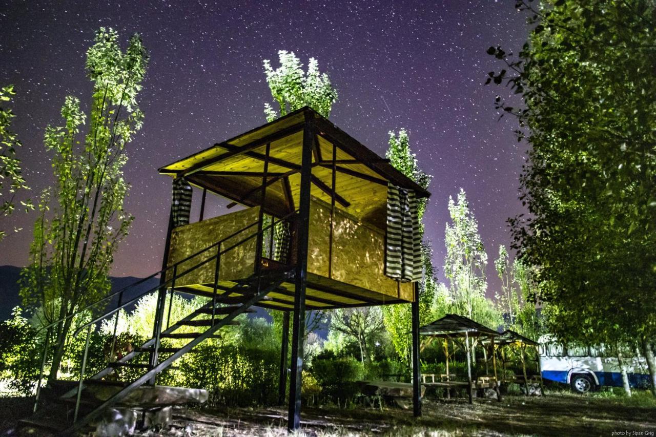 Crossway Camping Yeghegnadzor Extérieur photo